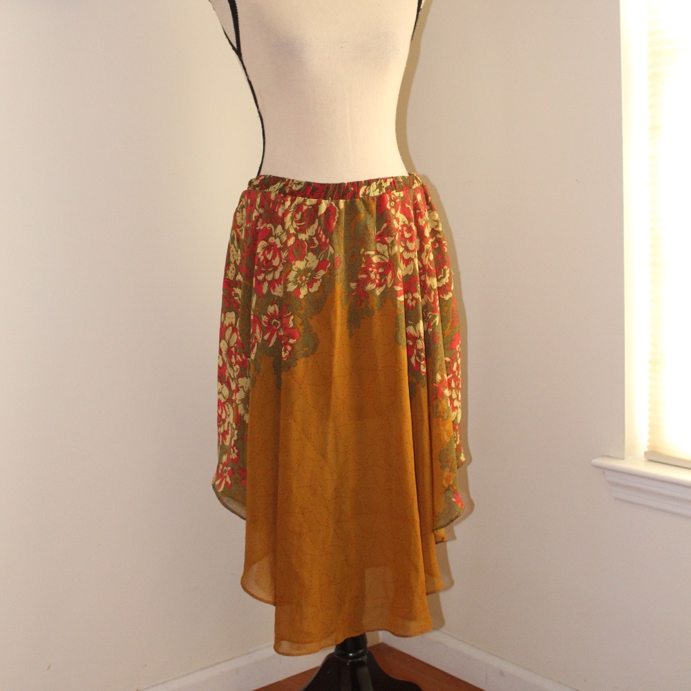 Bar lll, Asymmetrical Flowy Floral skirt